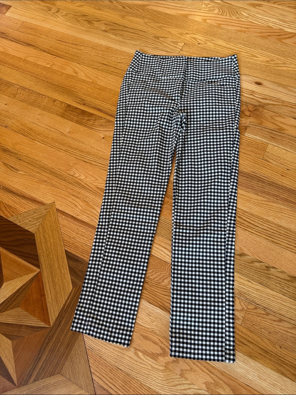 Suzy Shier Black and White Gingham Straight-Leg Pants